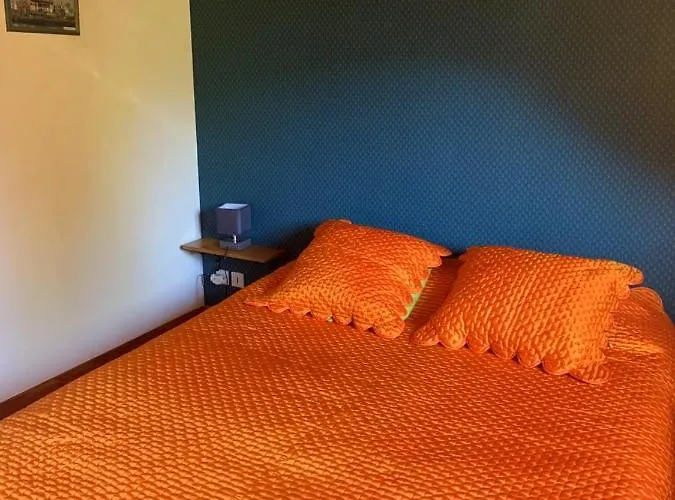 Dans Avec Jardin, Vue Montagne