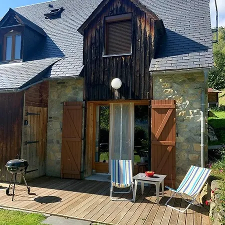 Dans Avec Jardin, Vue Montagne Daire Aucun