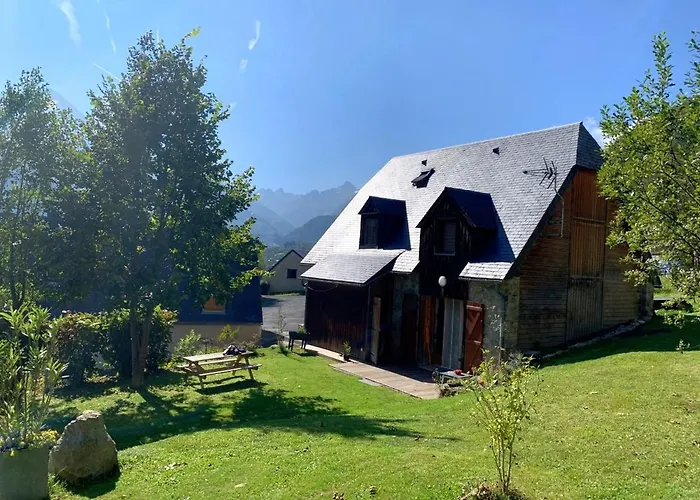 Dans Avec Jardin, Vue Montagne *