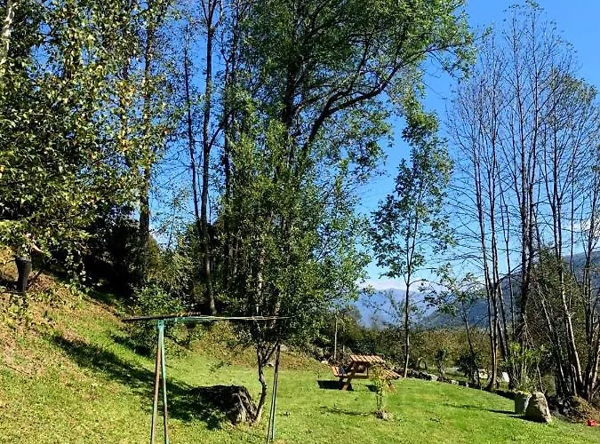 Dans Avec Jardin, Vue Montagne Апартаменты *