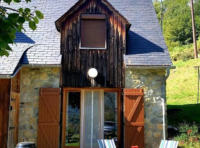 Daire Dans Avec Jardin, Vue Montagne